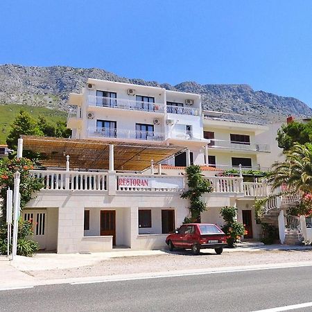 Apartments And Rooms By The Sea Lokva Rogoznica, Omis - 2973 Luaran gambar